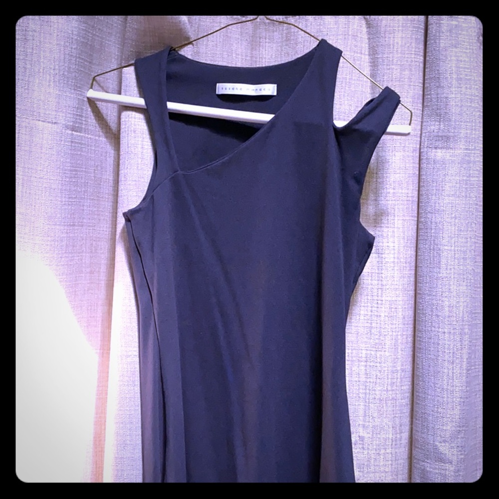 Susana Monaco. New. Fitted sleeveless dress.